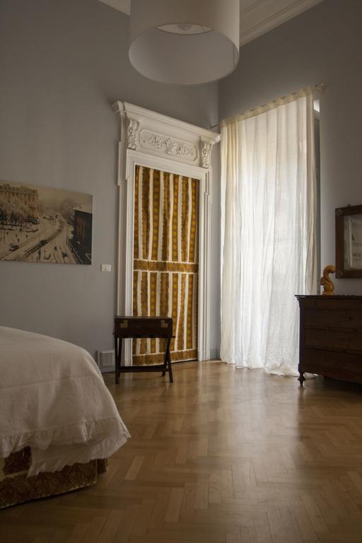 トリノ Palazzo Bellini Bed & Breakfast エクステリア 写真